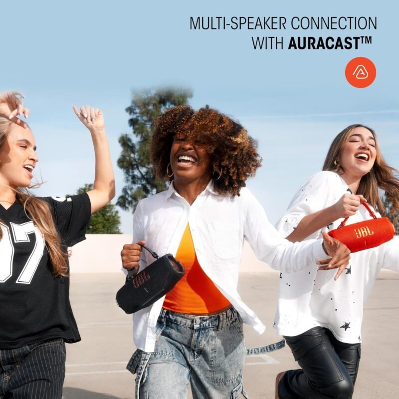 JBL Charge 6, tragbarer Bluetooth-Lautsprecher, 28 Stunden Akkulaufzeit, IP68 wasserdicht, Staub- und stoßfest, JBL Pro Sound mit AI Sound Boost, Auracast Multi-Speaker, Schwarz